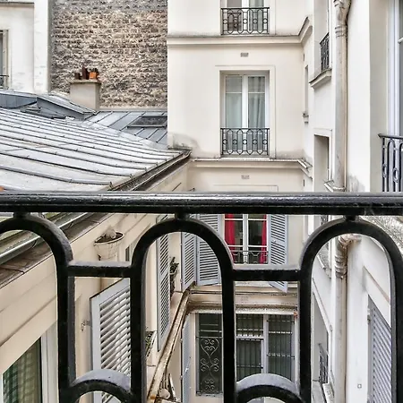 Joli 2 Pieces, Calme Au Coeur Du 17Em Apartment Paris Exterior photo
